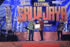 Gubernur Sumsel Herman Deru Terima Penghargaan KEN 2024 
