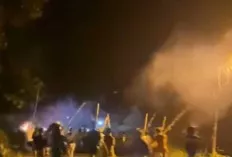 Waduh, Remaja di SP Padang OKI Tawuran Bawa Sajam, Viral di Medsos
