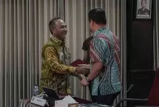 Berhasil Kendalikan Inflasi, Ini Pernyataan Tim Evaluator Kemendagri Kepada Pj Bupati Apriyadi 