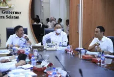 Gubernur Herman Deru Bersama Wagub Cik Ujang Simak Paparan Bupati OKI Terkait Usulan BKBK Kepada Pemprov Sumse