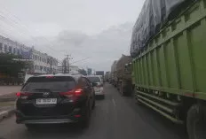 Pemasangan Box Culvert Jumbo Picu Kemacetan Parah di Jalintim Palembang-Betung Km 14