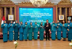 Pj Ketua TP PKK Sumsel Melza Elen Setiadi Lantik Dwi Wahyuni Cheka Sebagai Pj Ketua TP PKK Kota Palembang