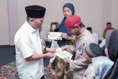 Buka Puasa Bersama Jajaran PT Petro Muba Holding, Pj Bupati Muba Beri Santunan Anak Panti Asuhan