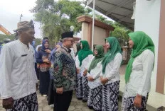 Mendikdasmen Abdul Mu’ti Upayakan Bantuan Guru Honorer Non-Sertifikasi