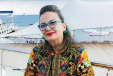 Christine Hakim: Menua Itu Indah, Tak Perlu Paksa Diri Terlihat Muda
