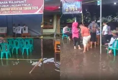 Banjir Tak Surutkan Semangat Warga Lubuklinggau Nyoblos di Pilkada Serentak  