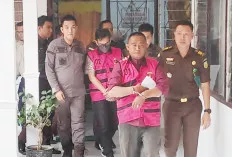 Nah Loh, Dua PNS OKU Usai Jalani Pemeriksaan, Langsung Ditahan 20 Hari, Dugaan Kasus Korupsi 20 Item