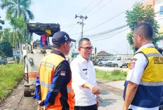 Pj Bupati Banyuasin Respon Cepat Keluhan Masyarakat! Jalan Opi Raya Ditargetkan Dua Minggu Bakal Mulus Kembali