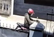  Rampok Bermodus Beli Beras Gasak Kalung Rp20 Juta di Palembang, Beraksi Saat Salat Jumat