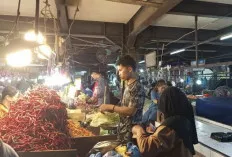 Harga Kebutuhan Pokok Melonjak Jelang Lebaran, Warga Palembang Mengeluh  