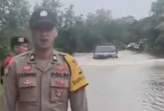  Banjir Rendam Akses Mura–PALI di Muara Lakitan, Lalu Lintas Tersendat