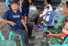  Meski Lebaran, Tetap Menjalankan Tugas Secara Profesional, Babinsa Tetap Hadir ditengah Warga 