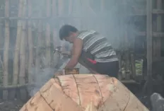 Pesanan Perahu Meningkat, Pengrajin Sanga Desa Kebanjiran Rezeki