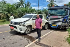 Astaga, Mobil Dinas Ditumpangi Camat Sungai Lilin Alami Lakalantas, Begini Kondisinya 
