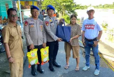 Sambangi Korban Longsor di Sekayu, Satpolairud Polres Muba Berikan Bantuan dan Dukungan Moril
