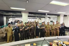 Tandatanganani Kesepakatan Kerjasama 12 Kades dan Kejari Prabumulih 