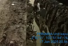 Ratusan Pelanggan PDAM Tirta Randik Terhambat Akses Air Bersih, Akibat Pipa Pecah oleh Proyek Galian Parit
