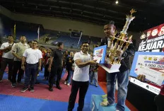 Wakapolda Sumsel Apresiasi Para Juara Karate Kapolda Cup 2026, Siapkan Atlet Berprestasi Nasional