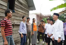 Hari Pertama Kerja 2026, Bupati OKI Safari Jumat dan Tinjau Rumah Warga
