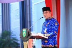 Sekda Edward Candra Pimpin Apel Korpri Sumsel, Beri Santunan Purna Tugas
