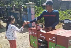 Es Puter Keliling, Dijadikan Sebagai Penyambung Hidup Atmo Asal Desa Ngunang 