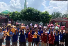 Penuhi Hak-Hak Bagi WBP, Lapas Narkotika Kelas IIA Muara Beliti Bagikan Kaos Olahraga 
