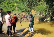 Babinsa Koramil 401-03 Sekayu Lakukan Patroli Lahan Rawan Kebakaran 