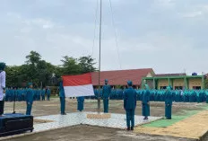 MAN 1 Musi Banyuasin Gelar Upacara Rutin, Pembina Ingatkan Bahaya Gibah