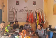 Jalin Komunikasi, Polsek Lalan Kunjungi Sekretariat Panwascam