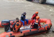 Speed Boat Tabrak Tiang Jembatan di OKI, Satu Orang Masih Hilang