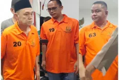 Crazy Rich Tulung Selapan Haji Sutar Duduk di Kursi Terdakwa Kasus TPPU Narkotika