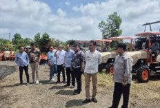 Kejari OKI Ikuti Peninjauan Bantuan Hibah Alsintan