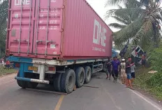 Tabrakan Beruntun di Gunung Megang, Sopir Pickup dan Pemotor Luka Serius