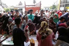 Sebanyak 1.785 KK di Kecamatan Sanga Desa Terima Bantuan Beras 10 Kilogram 