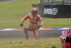  Marc Marquez Tampil Beringas di Argentina, Pecco dan Quartararo Alami Kecelakaan