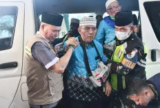 Kloter 13 Tiba di SMB II, Kakanwil Kemenhaj Sumsel Ingatkan Jemaah Jaga dan Amalkan Kemabruran Haji