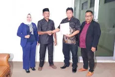 Jelang Pemilu 2024, KPU Muba Didatangi Perwakilan Masyarakat, Ini Tuntutan Disampaikan