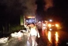 Mobil Angkutan Paket Terbakar di Jalintim Bayung Lencir, Muatan Hangus Tak Terselamatkan