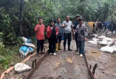Pemerintah Desa Teluk Bangun Jalan Setapak, Musim Hujan tak Lagi Becek