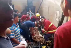 Ya Ampun, Penghuni Rumah yang Terserang Stroke Ikut Terbakar 