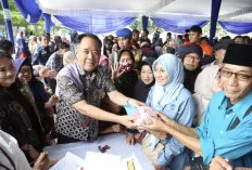 Dibuka Cik Ujang, Pasar Murah Gelaran Pemprov Sumsel di Monpera Disambut Antusias Masyarakat 