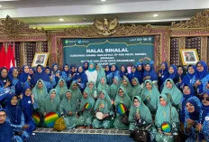 Jalin Keakraban, Sekda Edward Candra Hadiri Silaturahmi TP PKK Sumsel dan Majelis Taklim Palembang