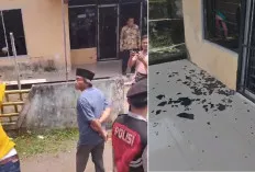 Massa Anarkis Lempari Kantor Lurah Pasar Muara Beliti, Sejumlah Kaca Pecah