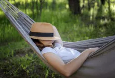 7 Manfaat Luar Biasa Tidur Siang Bagi Kesehatan