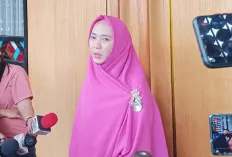 Oki Setiana Dewi Melanjutkan Pendidikan di Mesir