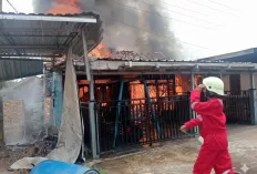 Kebakaran Hanguskan Tiga Rumah di Soak Baru Sekayu, Kerugian Capai Ratusan Juta