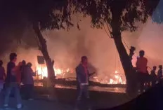 Kebakaran Hebat di Ibul Besar 3 Ogan Ilir Hanguskan 9 Rumah