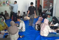 KPU Empat Lawang Sortir dan Lipat Surat Suara PSU dengan Pengamanan Ketat