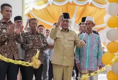 Puluhan Tahun Warga Menanti, Apriyadi Realisasikan Puskesmas Megah di Pedesaan Babat Supat