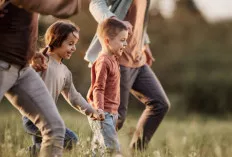 Anak Susah Bahagia? Coba Tips Ini, Dijamin Langsung Ceria!